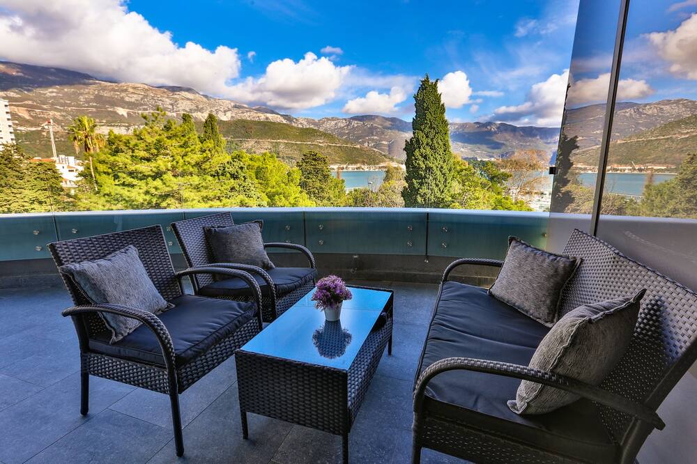 Photo of Patio Balcony in Budva