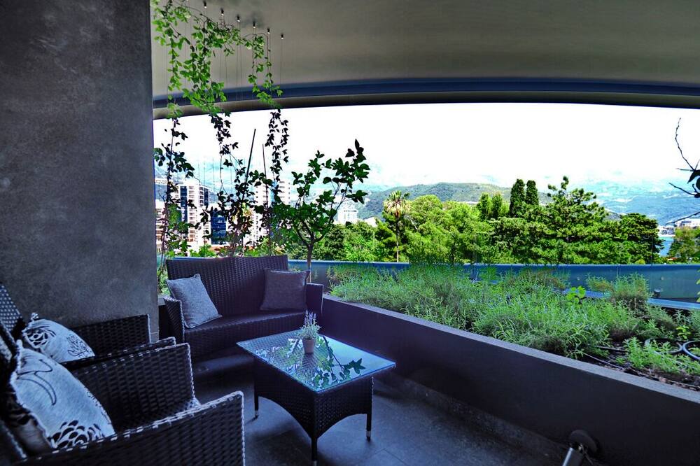Photo of Patio Balcony in Budva