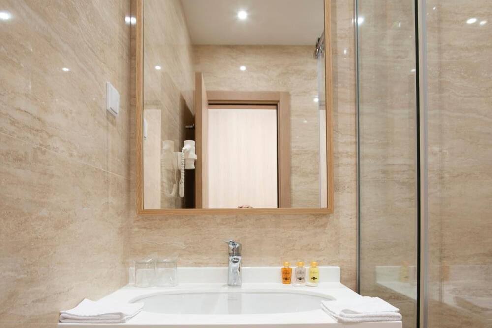 Photo of Bathroom in Babin do