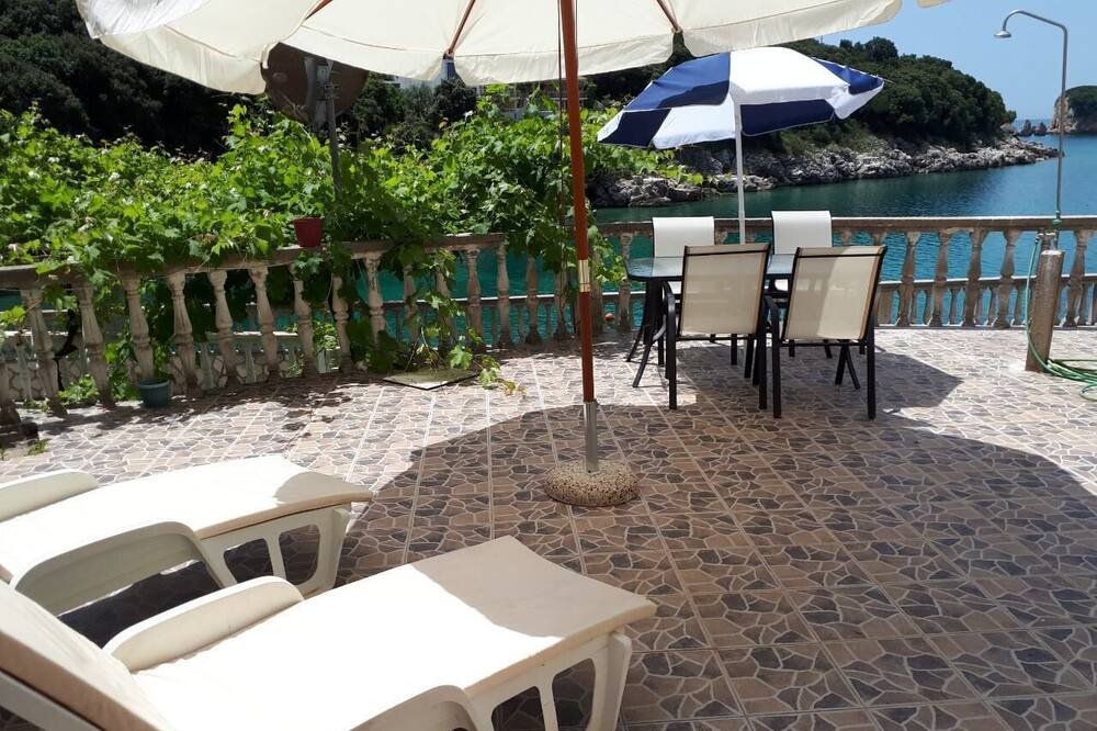 Photo of Patio Balcony in Utjeha Hladna Uvala