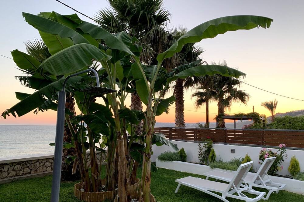 Photo of Outdoor in Lourdata