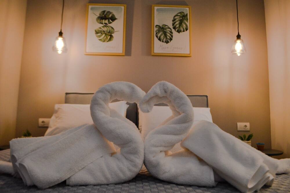Photo of Bedroom in Lourdata