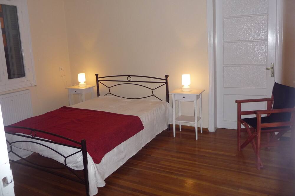 Photo of Bedroom in Kallithea