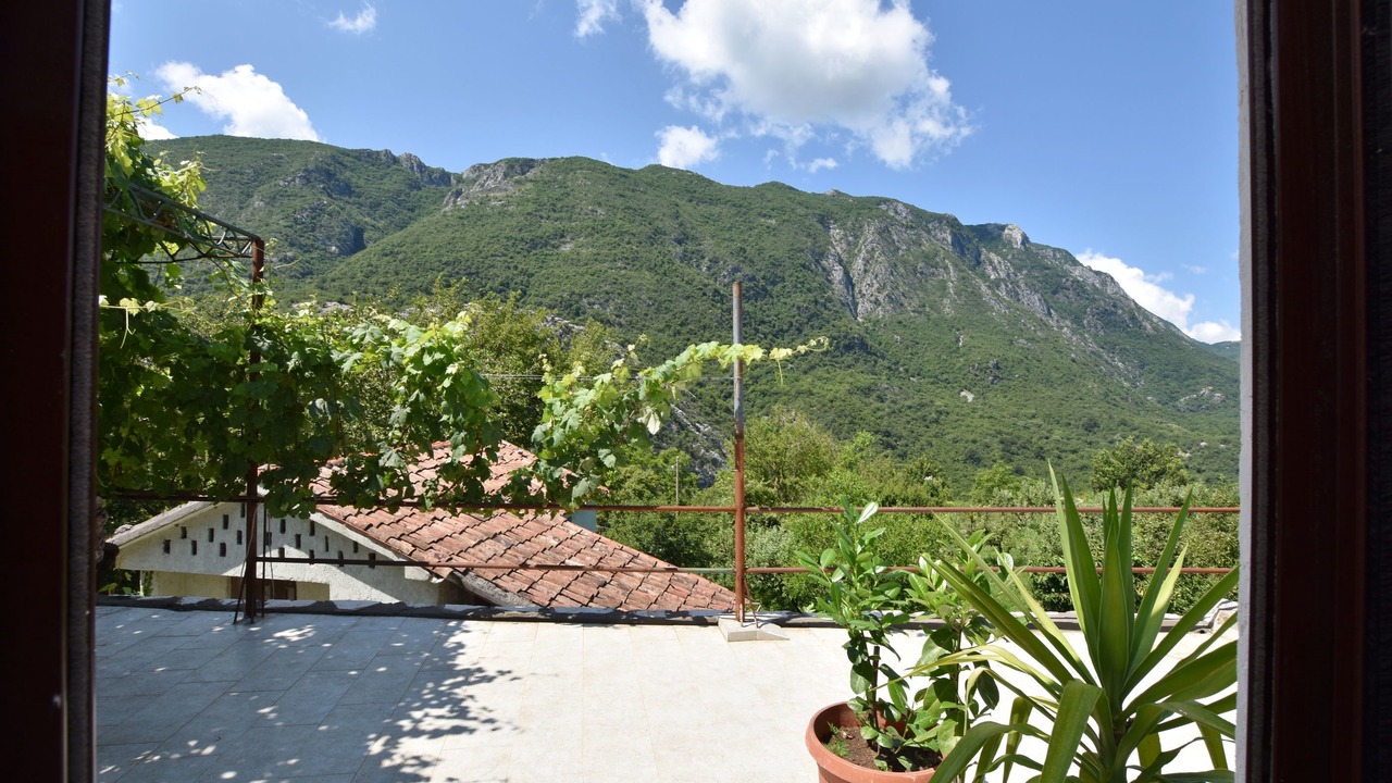 Photo of Bedroom in Limljani