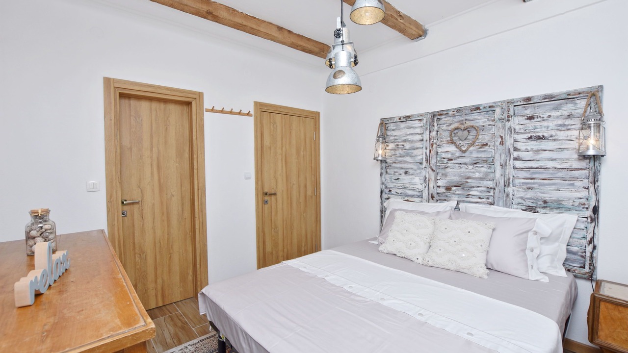 Photo of Bedroom in Limljani
