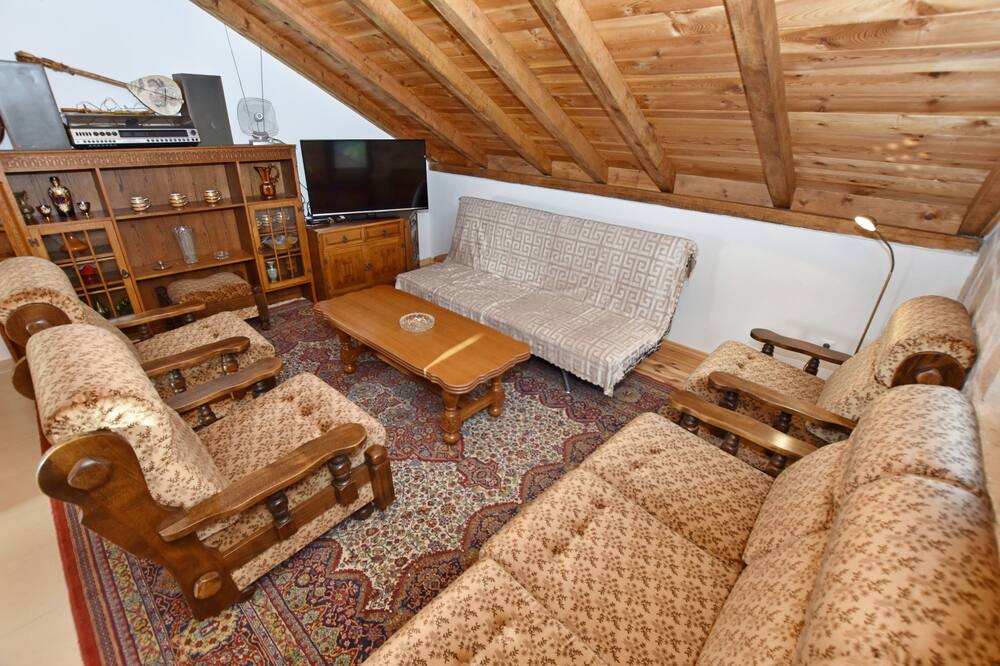 Photo of Patio Balcony in Limljani