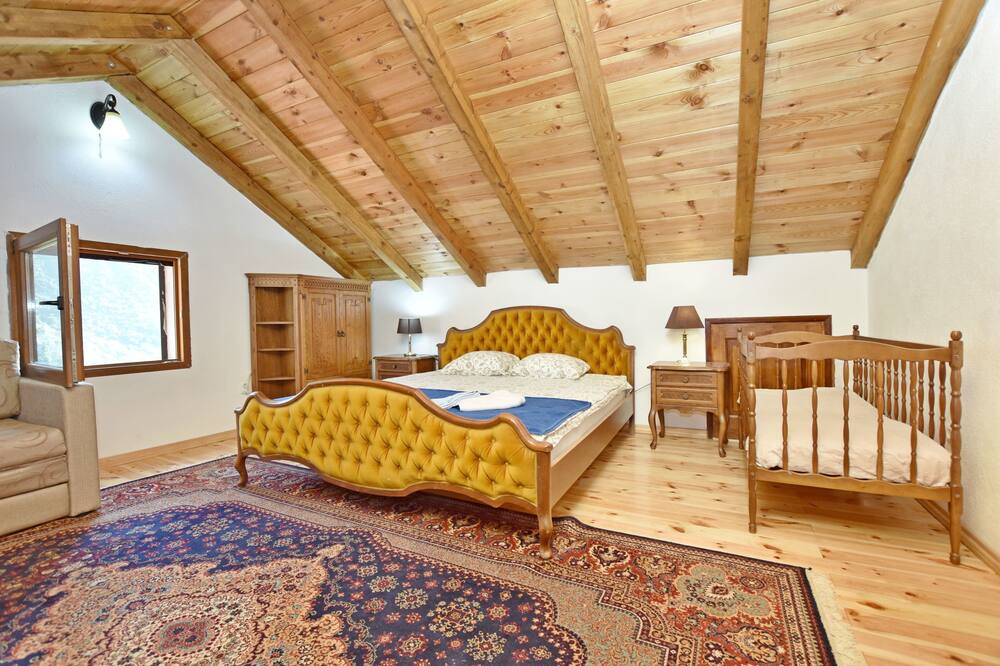 Photo of Bedroom in Limljani