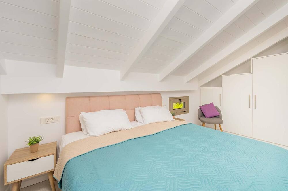 Photo of Bedroom in Drosia