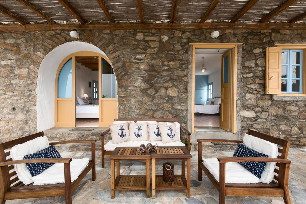Photo of Patio Balcony in Houlakia