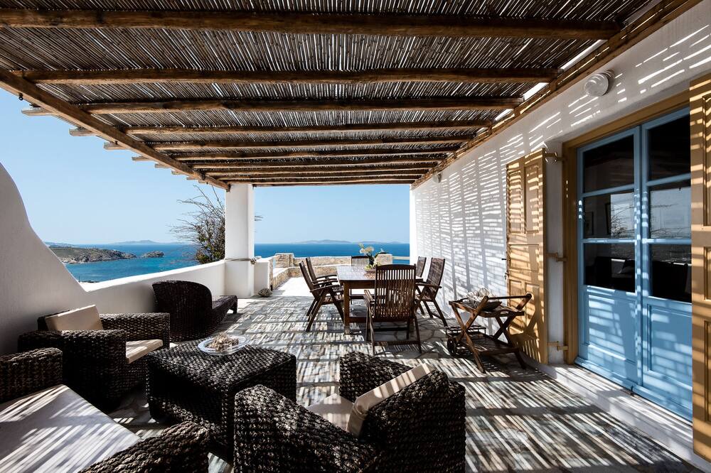 Photo of Patio Balcony in Houlakia