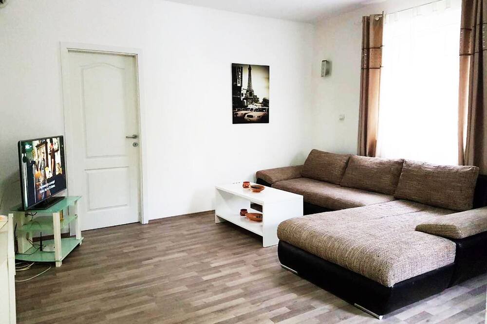 Photo of Livingroom in Kotor