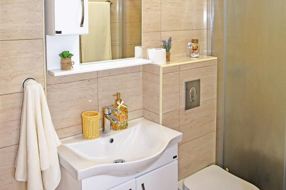 Photo of Bathroom in Skaljari