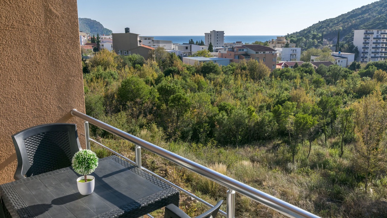 Photo of Outdoor in Canj