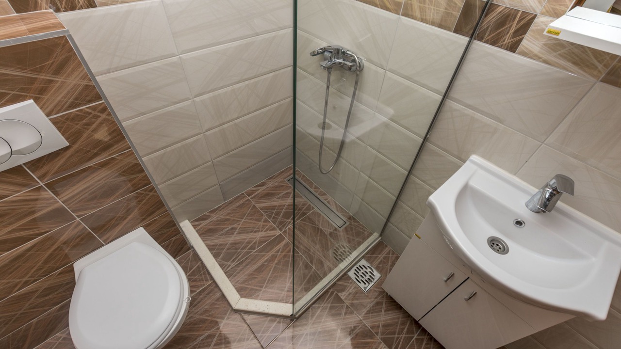 Photo of Bathroom in Canj