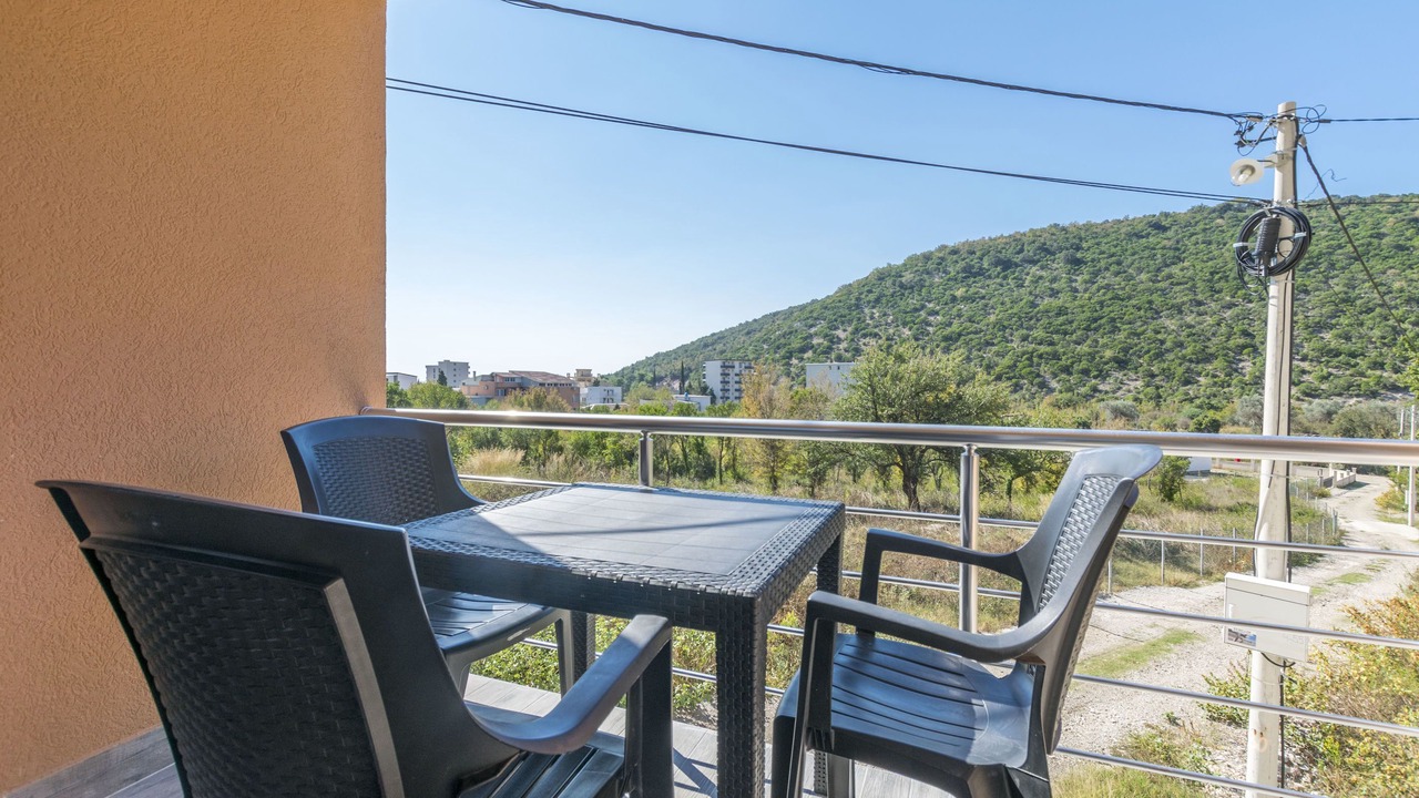 Photo of Outdoor in Canj