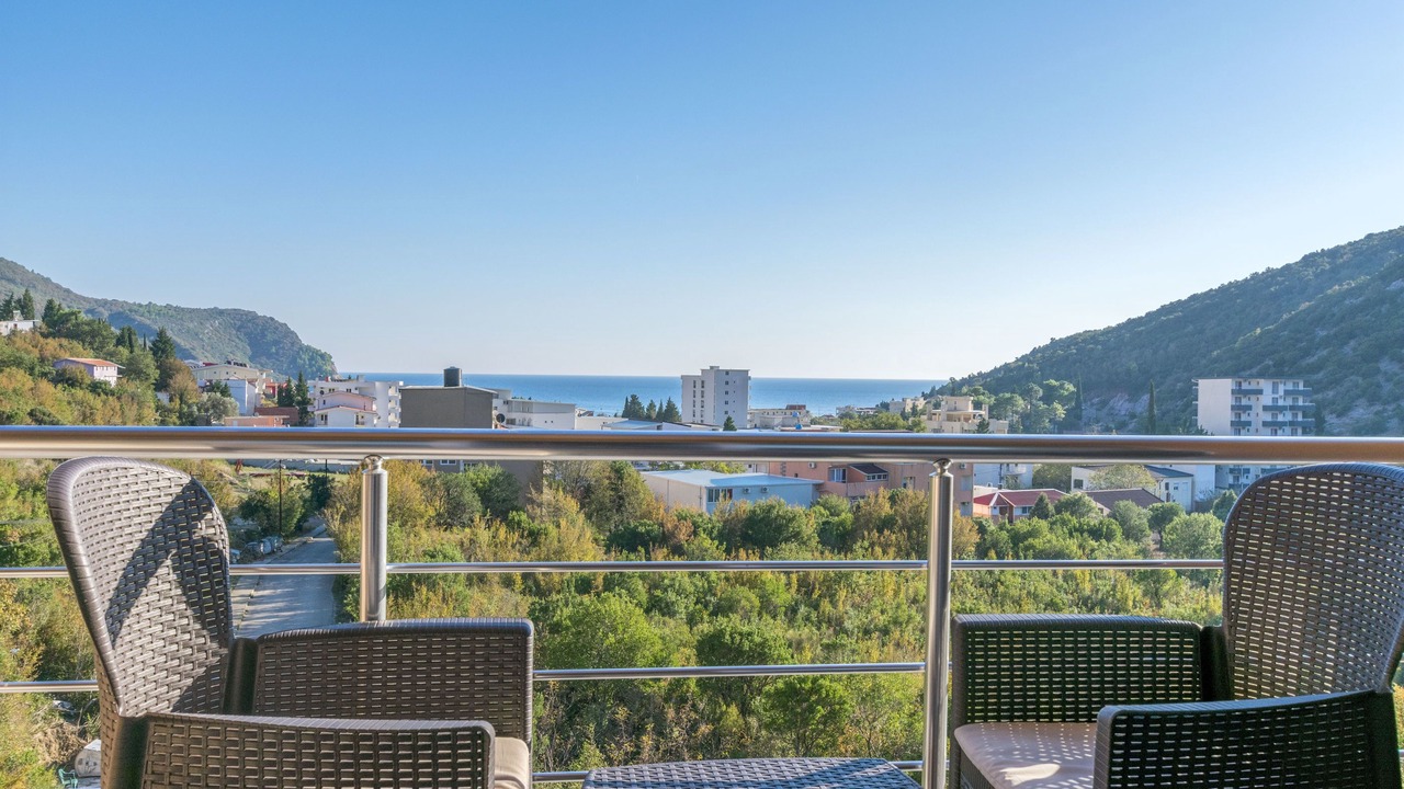 Photo of Outdoor in Canj