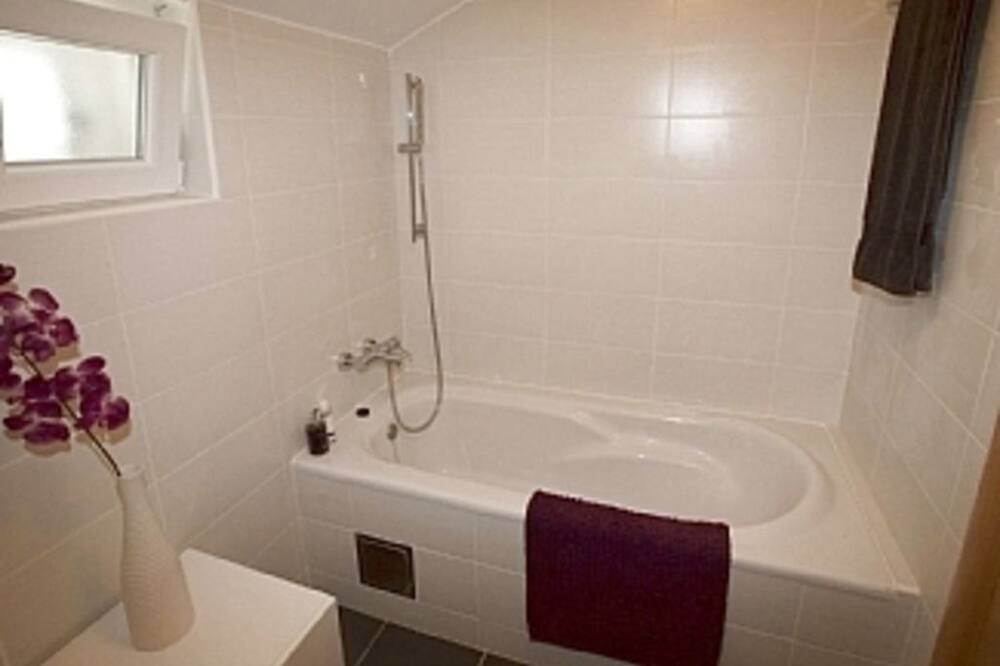 Photo of Bathroom in Prcanj