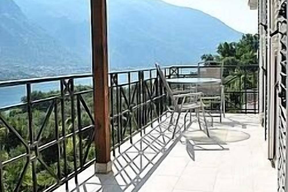 Photo of Patio Balcony in Prcanj