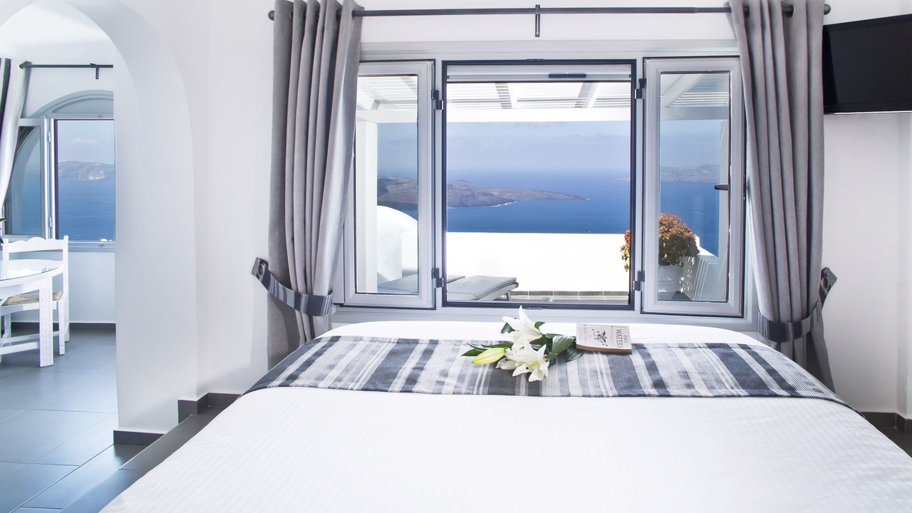 Photo of Bedroom in Firostefani