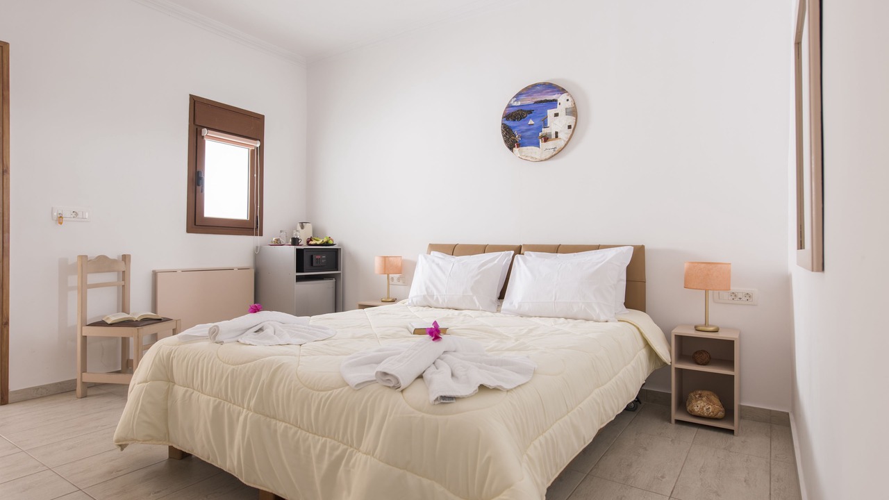 Photo of Bedroom in Perivolos