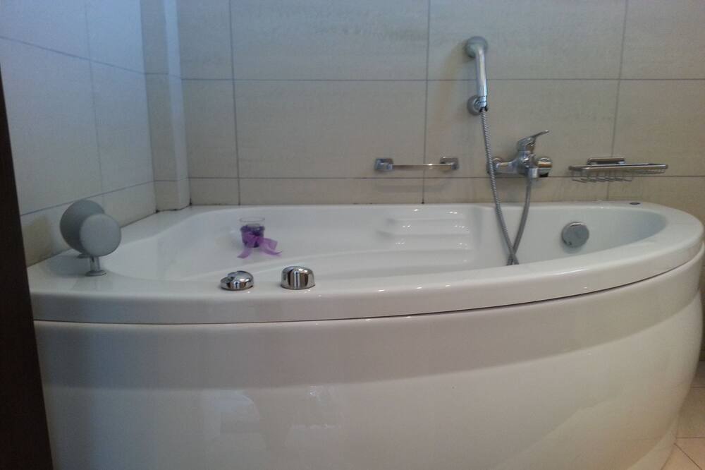 Photo of Bathroom in Acharavi