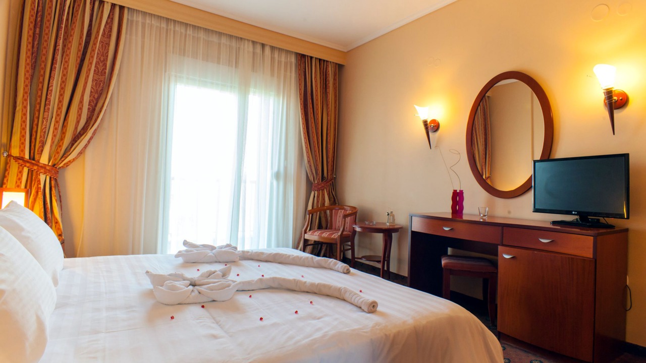 Photo of Bedroom in Thermi