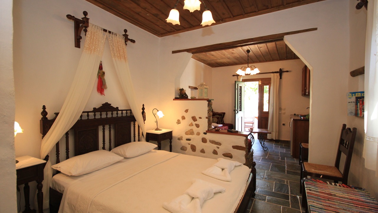 Photo of Bedroom in Kamares