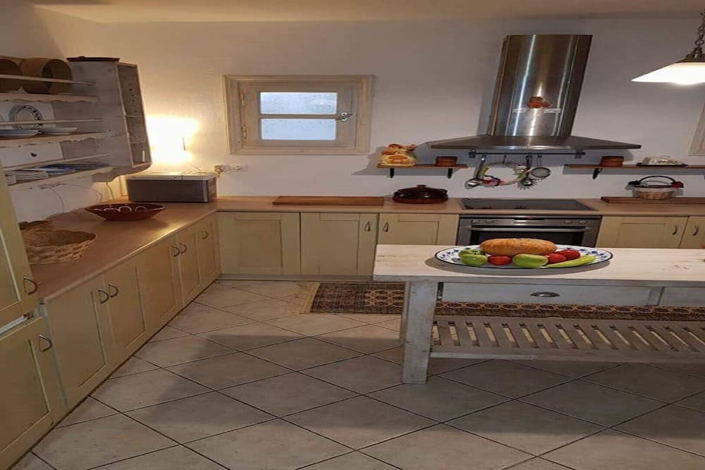 Photo of Kitchen in Ano Mera