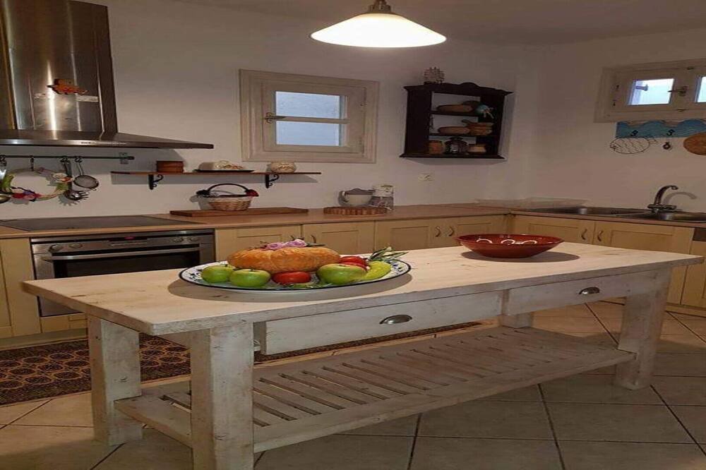 Photo of Kitchen in Ano Mera