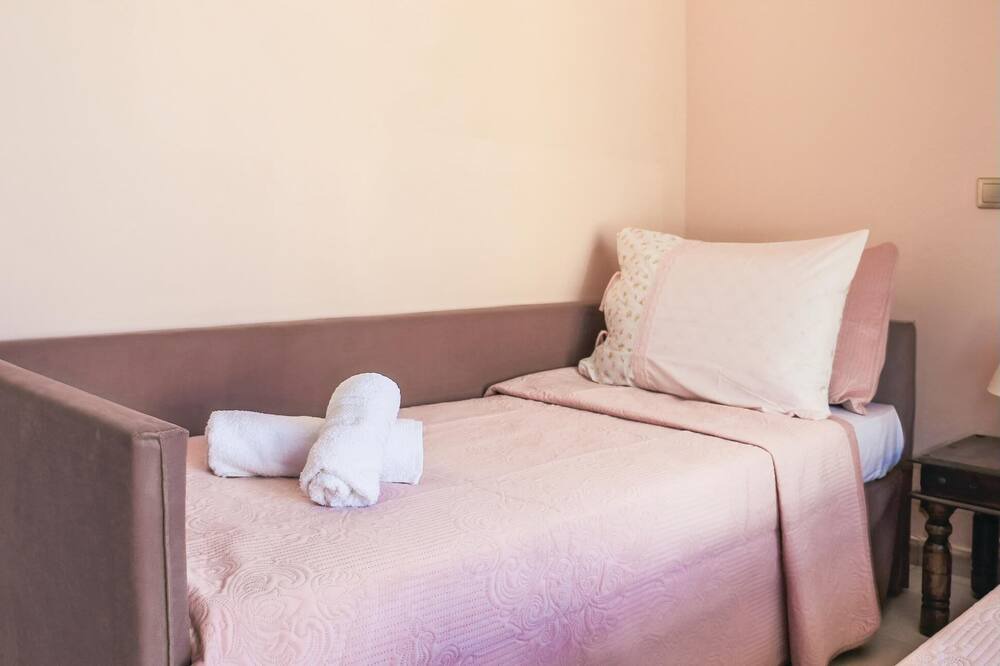 Photo of Bedroom in Diakofto