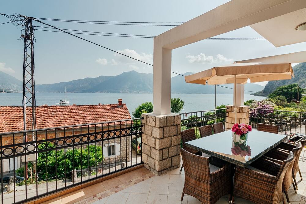 Photo of Patio Balcony in Orahovac