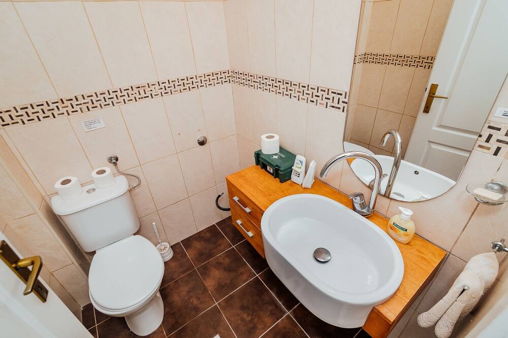 Photo of Bathroom in Orahovac