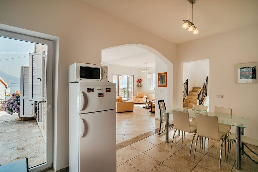 Photo of Kitchen in Orahovac
