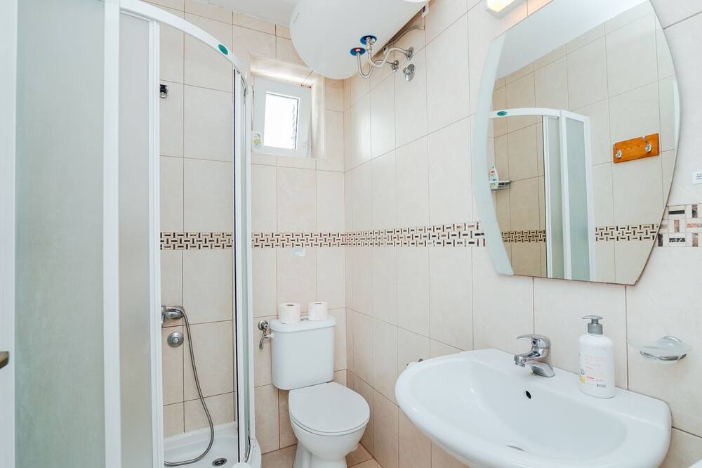 Photo of Bathroom in Orahovac