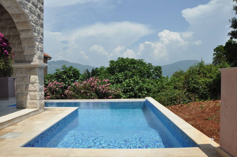 Photo of Outdoor in Krasici