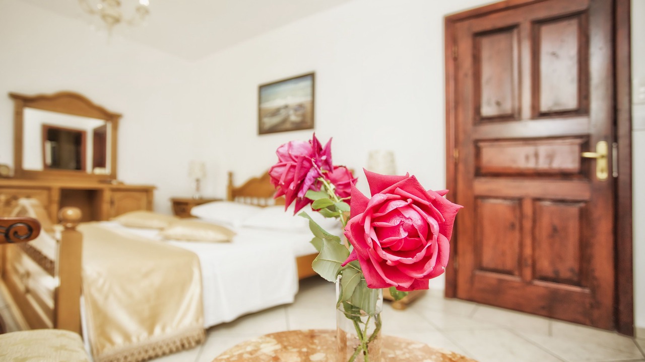 Photo of Bedroom in Perast