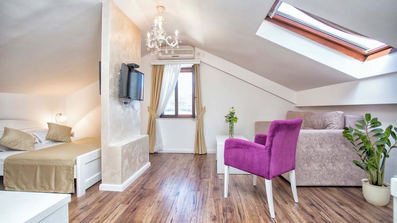 Photo of Bedroom in Perast