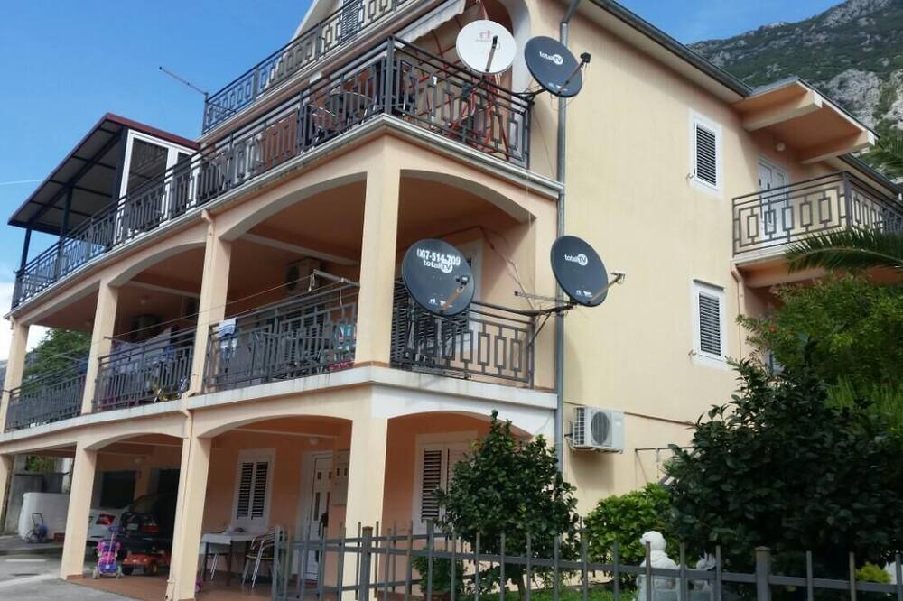 Photo of Outdoor in Dobrota