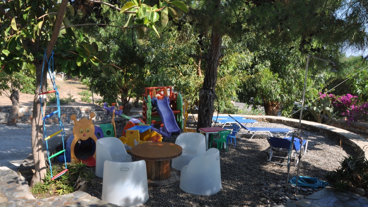 Photo of Others in Pefkos