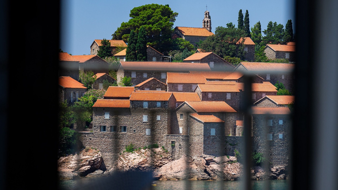 Photo of Bedroom in Sveti Stefan