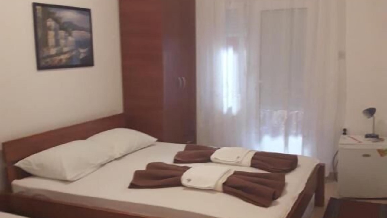Photo of Bedroom in Maini