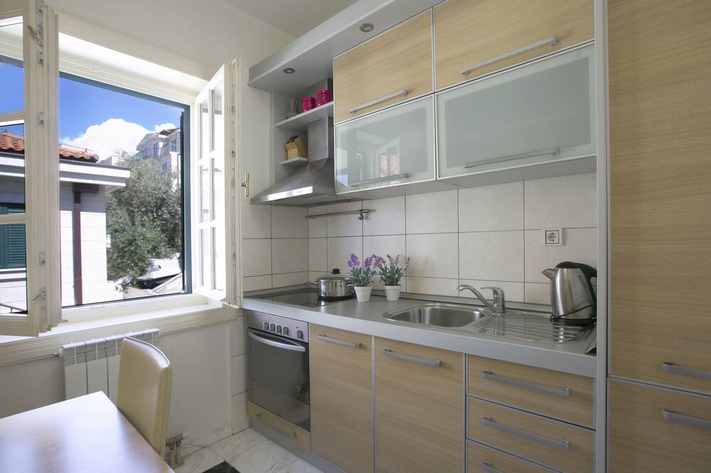 Photo of Kitchen in Sveti Stefan