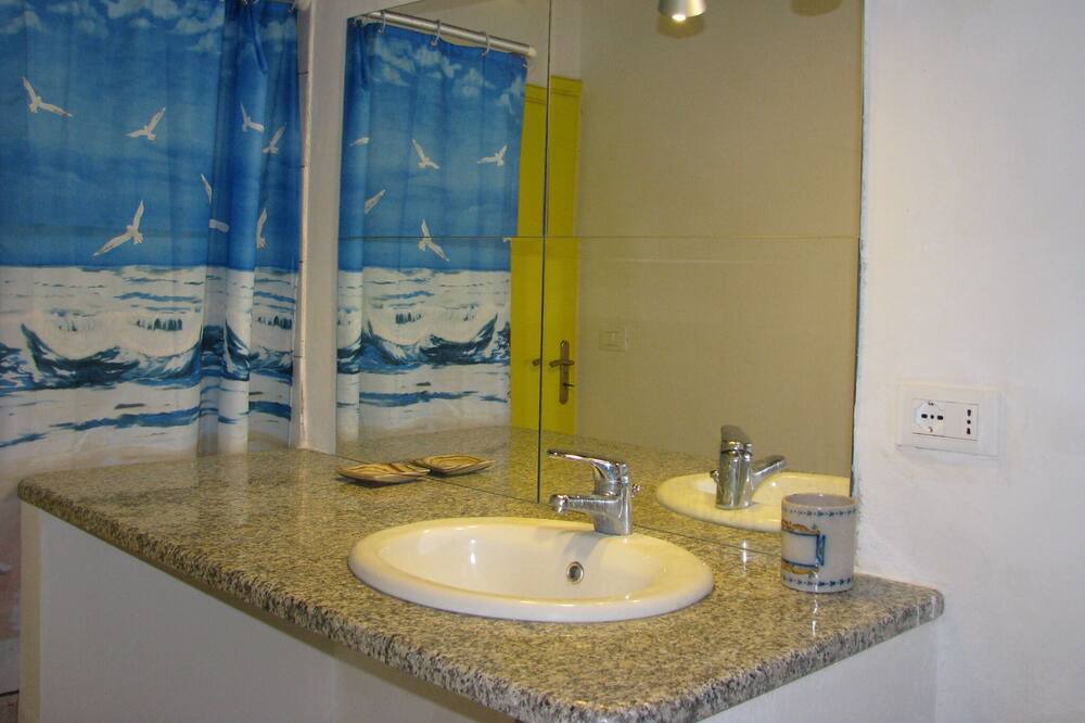 Photo of Bathroom in Sinarades