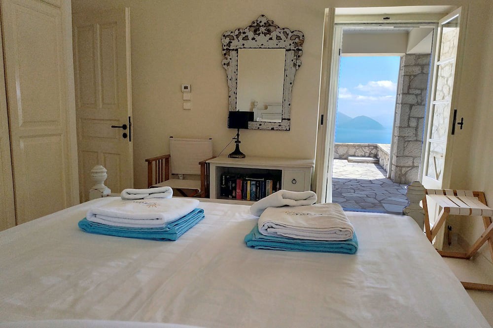 Photo of Bedroom in Evgiros
