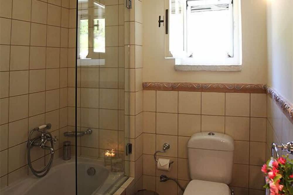 Photo of Bathroom in Evgiros