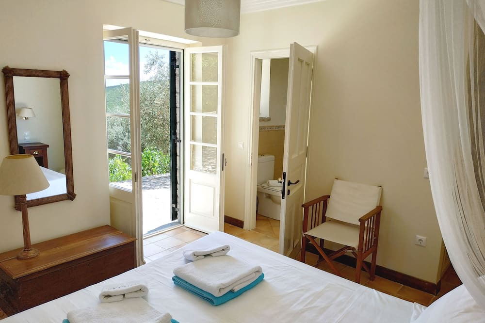 Photo of Bedroom in Evgiros