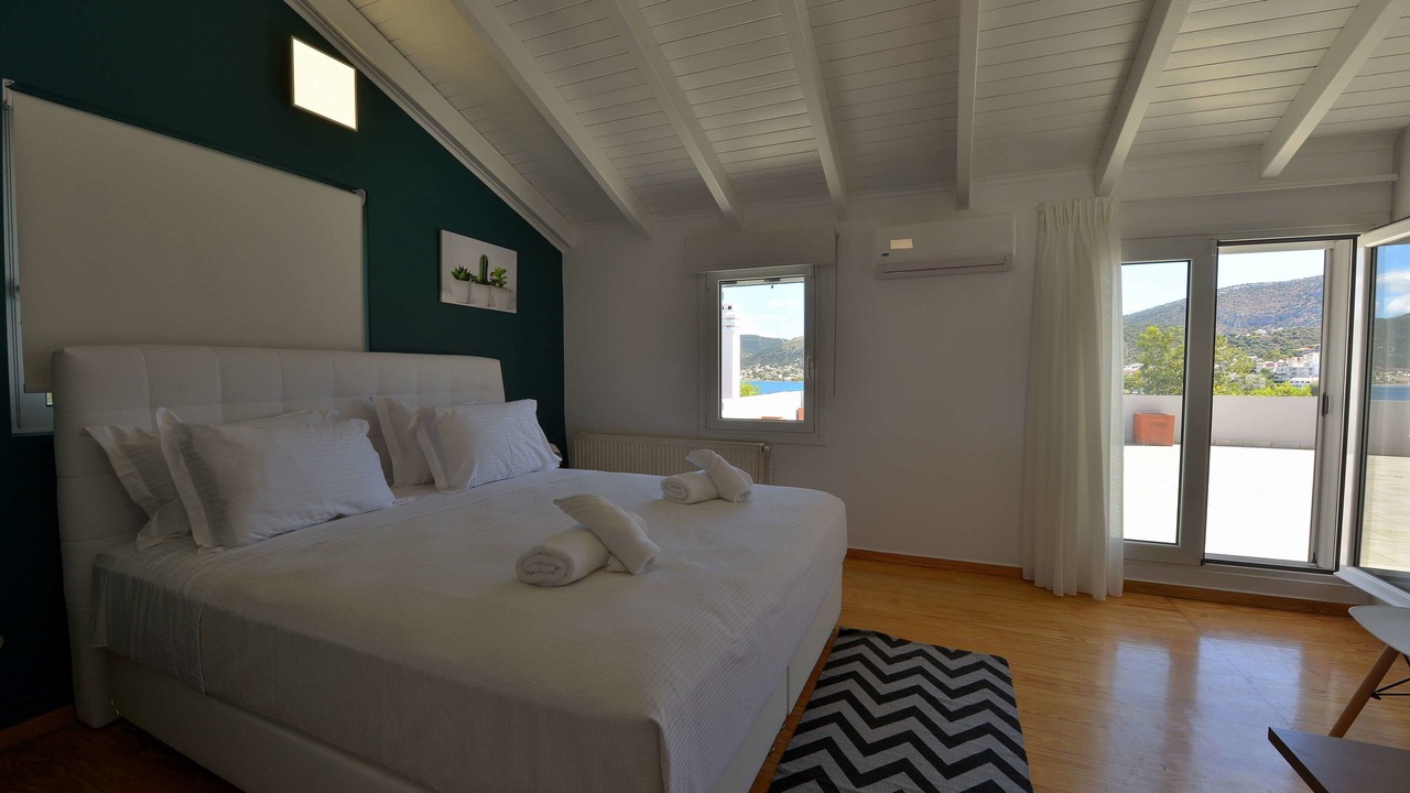 Photo of Others in Porto Rafti
