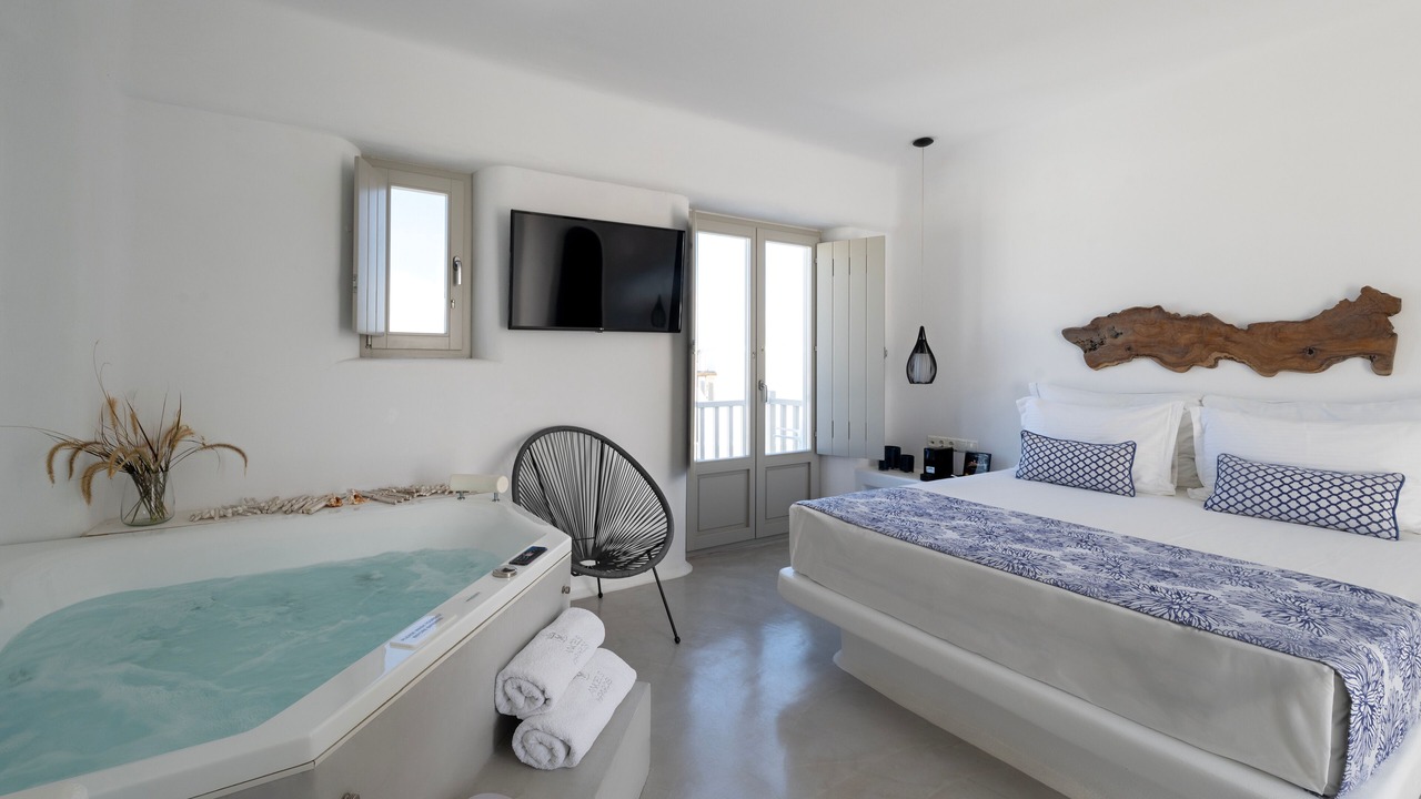 Photo of Bedroom in Naousa