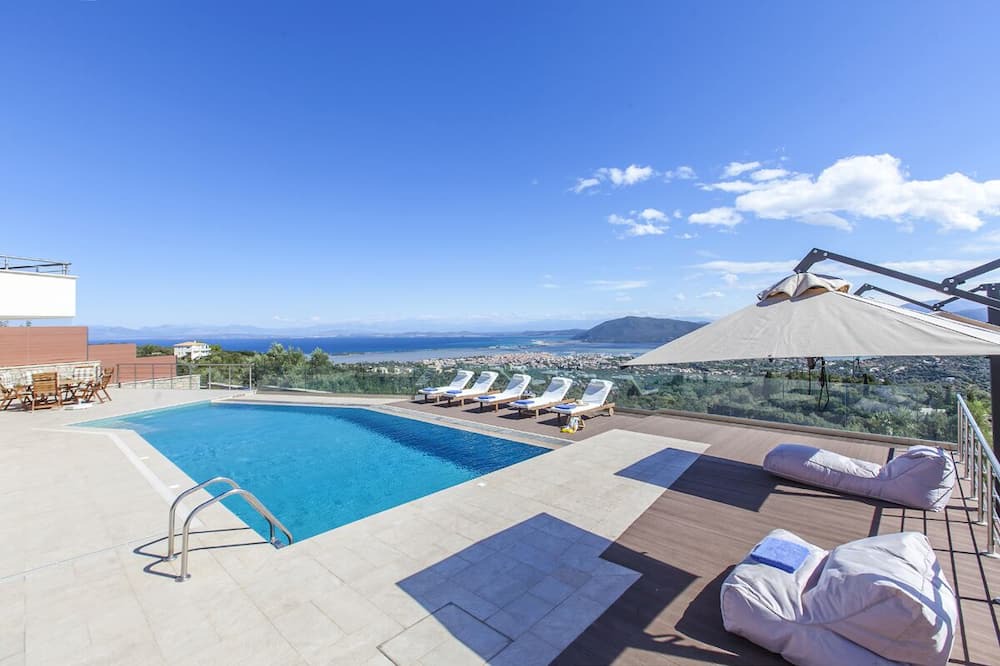 Photo of Outdoor in Kavallos