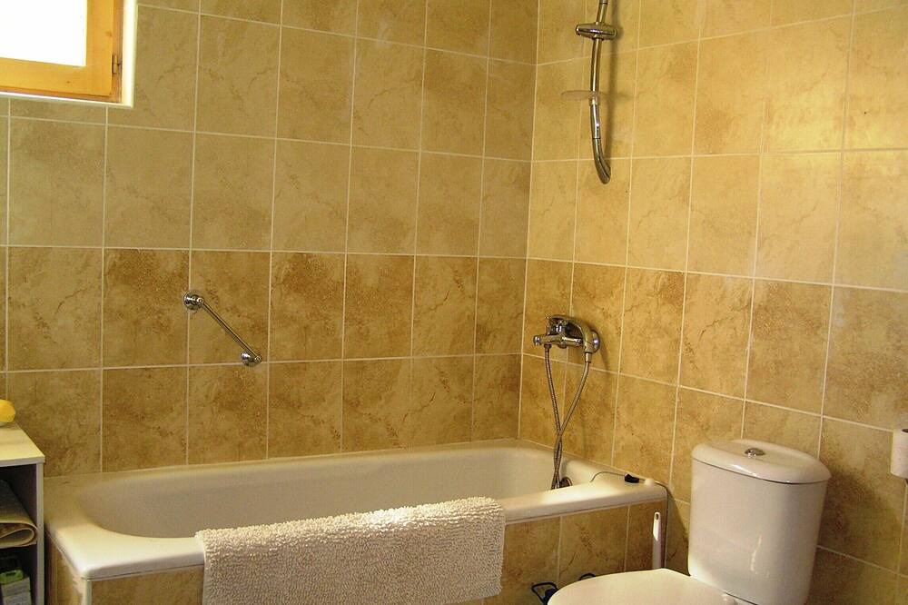 Photo of Bathroom in Skaljari